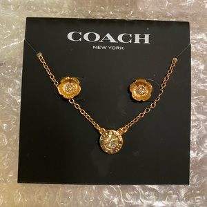 COACH NECKLACE AND STUD SET